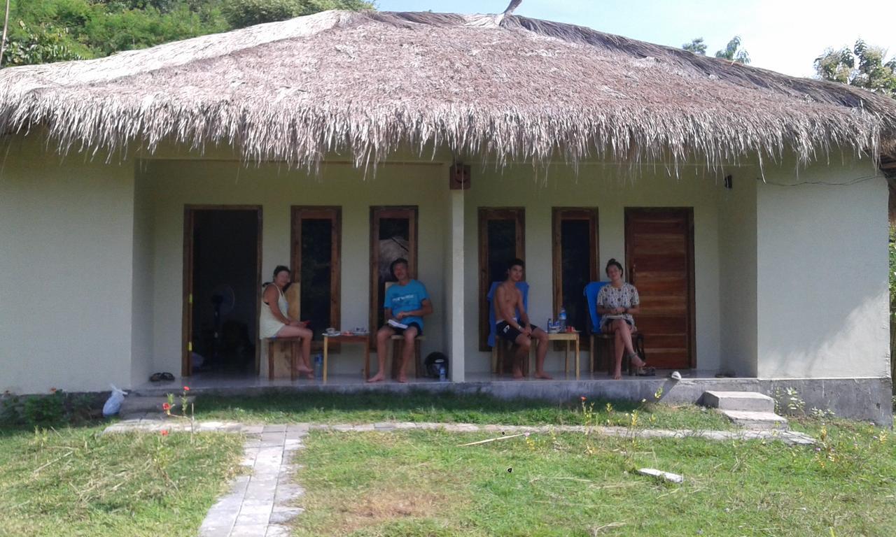 Village Corner Homestay Kuta  Экстерьер фото