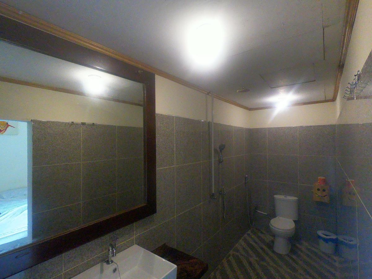Village Corner Homestay Kuta  Экстерьер фото
